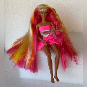 Vintage Mattel 1996 HULA HAIR BARBIE Doll
Articulated Tan Body - Redressed